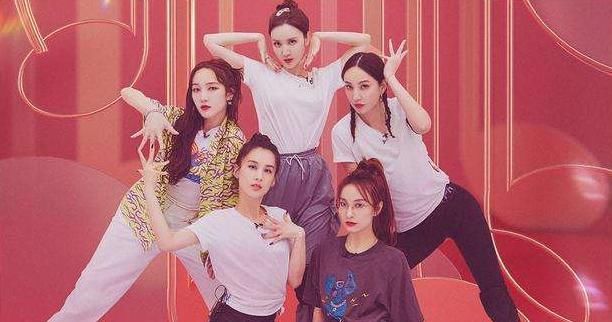  官博|《乘风破浪的姐姐》还未成团，官博评论已翻车，网友：快解散吧