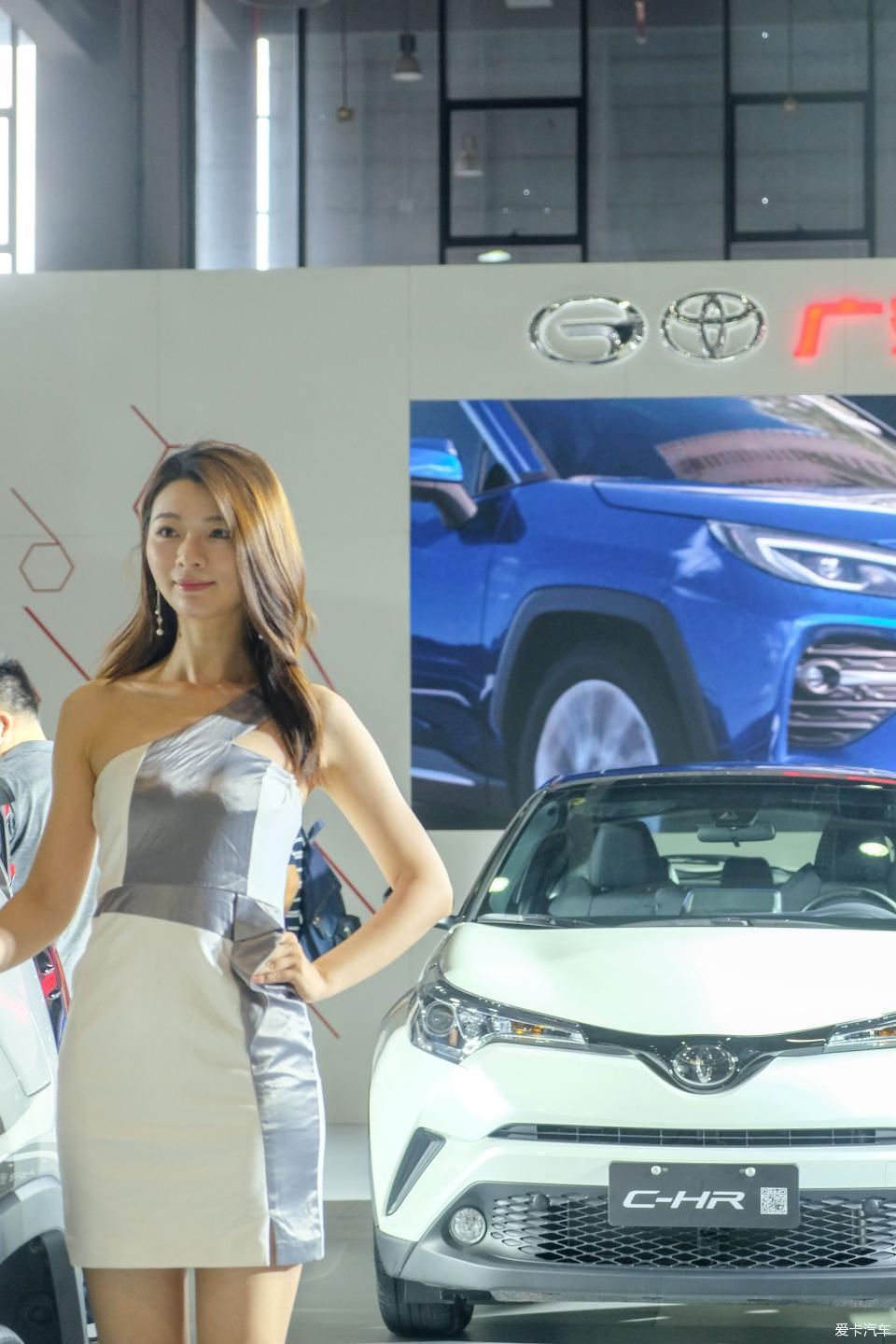  小姐姐|广州车展回顾，车展虽小，车模不少