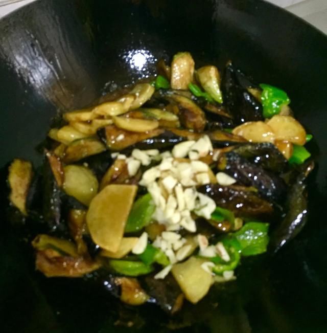  好学|爱吃茄子土豆看过来，东北地三鲜家庭版，好学易做，口味不输酒店