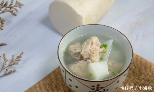  萝卜排骨汤|天热多喝这碗汤，解渴消暑人人爱，10块钱能煮一大锅，超值