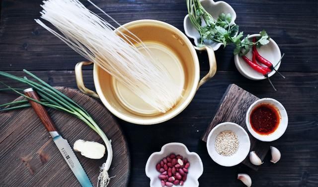 不用|家里也能做酸辣粉,网友:“再也不用去店里面吃了”