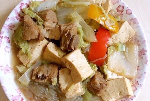  简单|继土豆丝之后，又一道人见人爱的家常菜，关键是简单，好吃不贵