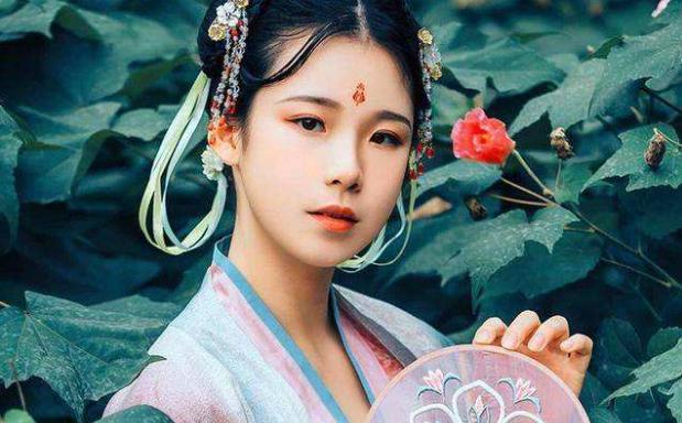 三国情痴荀粲:女子的德行没有用,美貌最重要