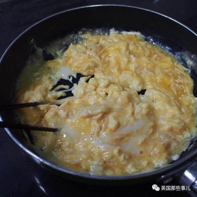  爸爸|霓虹爸爸热爱为家人制作美味菜肴，各种三明治光看着就超诱人