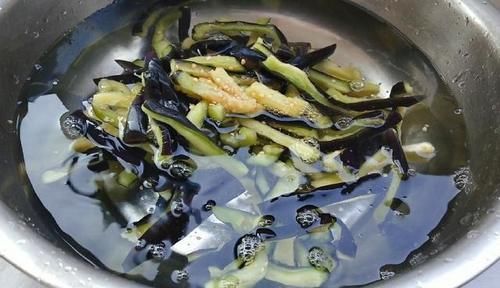  茄子|肉末茄子这样做，不用过油，做法简单，好吃又下饭