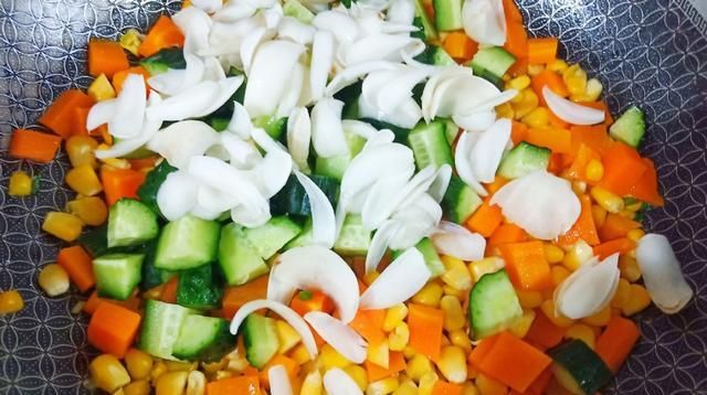  分钟|秋天燥热，多吃这道菜，5分钟就出锅，清爽利口，简单营养更低脂