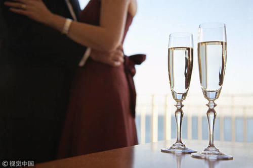  炸鸡|吃炸鸡汉堡也能减肥？专家解释来了