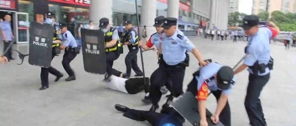 完毕|【全警大练兵】报告!集结完毕!演练开始!