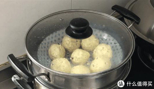  盘底|豆腐不炖白菜了，加个鸡蛋比肉香，好吃的盘底都光了