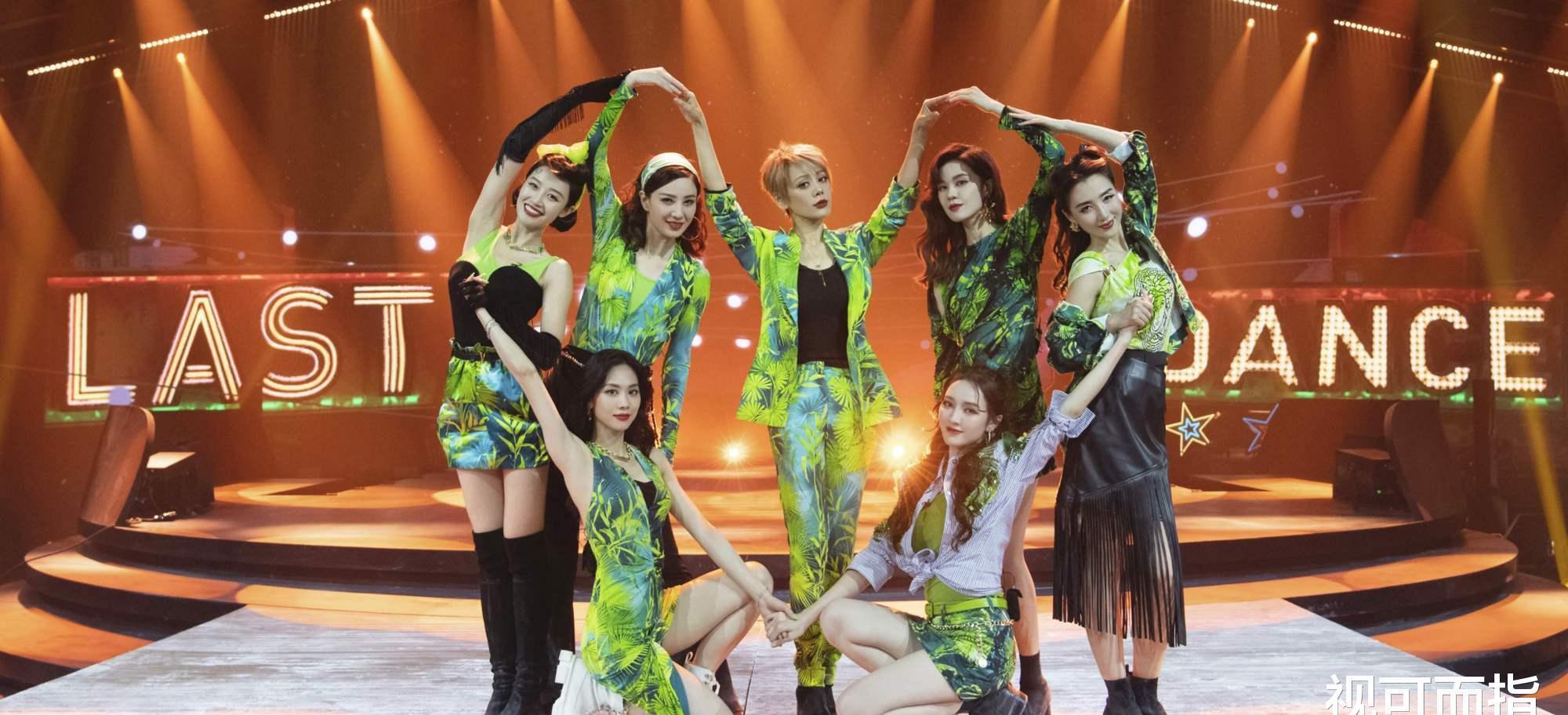  粉丝|《浪姐》起内讧？万茜和李斯两家粉丝因投票互撕，路人成遮羞布