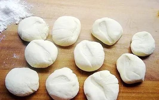 白糖|馒头发面最快速的懒人做法, 不用白糖不用碱, 30分钟发满盆