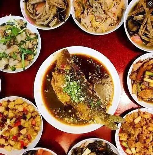 哪家|六位家庭主妇做的家常晚餐,如果让你去做客,你会去哪家