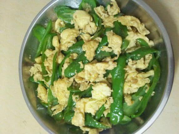  米饭的话|假如给你一桶米饭，以下四道菜中选一种，我猜你会选图五