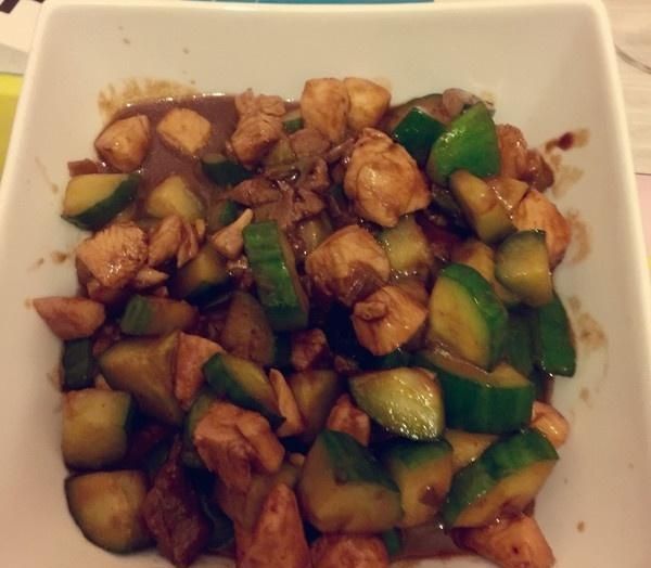  鸡丁|58岁厨师酱爆鸡丁，关键要做到这两步，否则酱汁不香