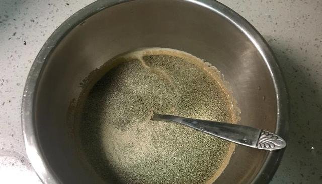  做成|红糖发糕怎么做? 我来教你做! 保你做成美味又可口的红糖发糕!