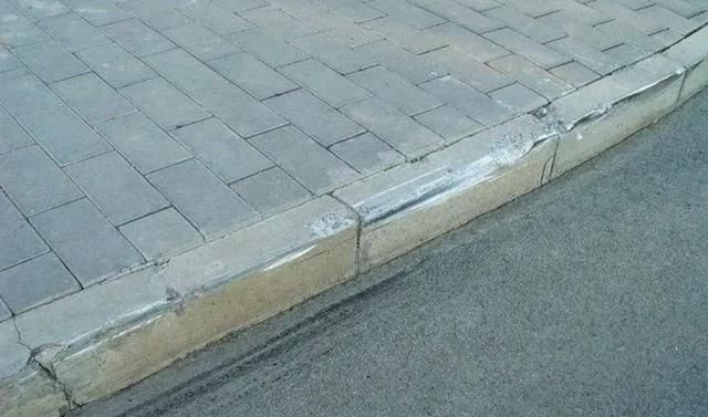  杀手|号称“轮胎杀手”的4种东西，轻则磨损重则爆胎，开车时避开！