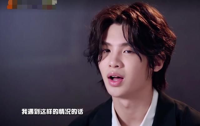  逃脱|《密室大逃脱2》的跑题，被大张伟一语道破：合约面前，本应同等