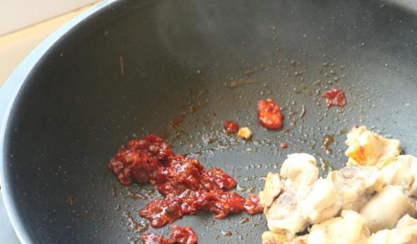 鸡块|继老干妈后,又有一种中国美食在国外爆火,网友:根本停不下来!