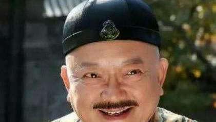 和?|和珅被嘉庆皇帝所杀，那么与他关系很好的纪晓岚，结果如何