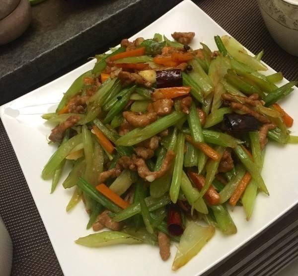  炒肉|10道味道极赞的炒肉食谱，每天一顿肉，健康美味不会胖！快来收藏