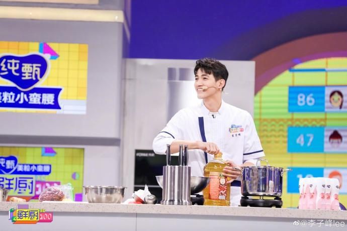  盒饭|“鲜厨”李子峰惊喜现身《中餐厅》，8万块鼓励基金只为卖盒饭？