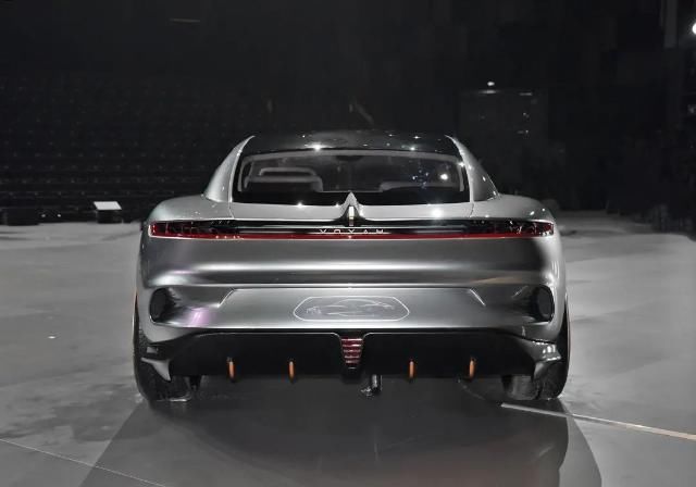  款概念车|众说纷纭论岚图｜驾仕圆桌