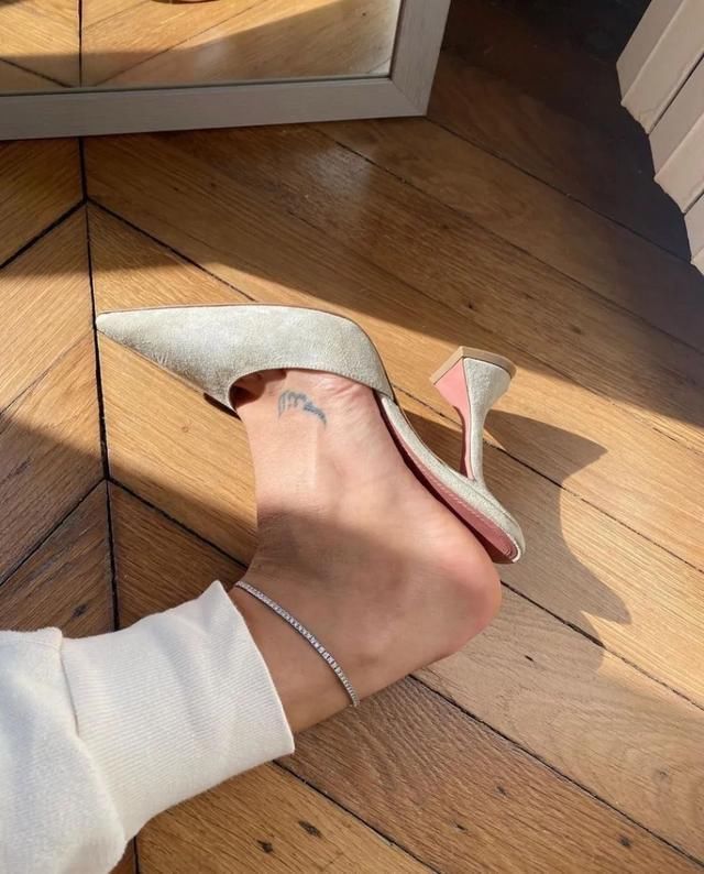  夏季|这条夏季限定的脚链，再不戴就晚了！