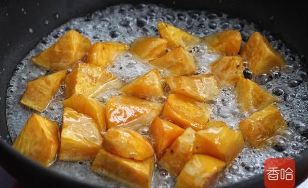 做法|红薯别只用来熬粥,试试这种做法,清甜酥脆饱腹减脂