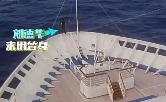 复工|复工后率先宣布进军贺岁档！《拆弹专家2》凭什么？