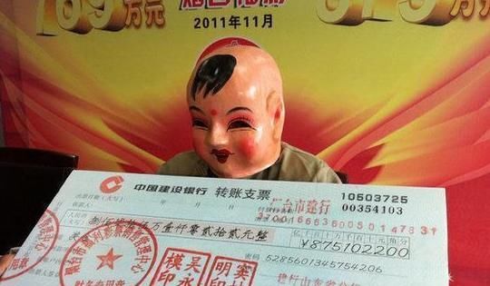 中奖|中奖500万领完钱只剩一半？这3件事不先“处理”，一分都拿不到！
