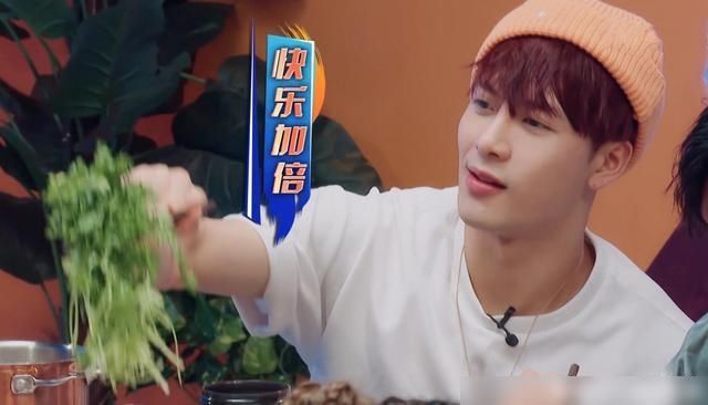  解压|《街舞3》5位姐姐参加火锅局，王嘉尔轻松控场，张艺兴Krump解压