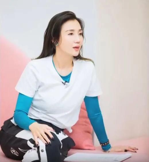  淘汰|影视综观感第24期：综艺：《乘风破浪的姐姐》第5期加更：自信自当如是