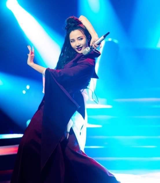  李斯|《乘风破浪的姐姐》：阿朵、宁静和李斯丹妮三位当领导，你会选谁