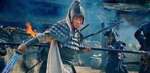  1合|说起赵云你只记得长坂坡？败在他枪下的名将，一点不比关张少！