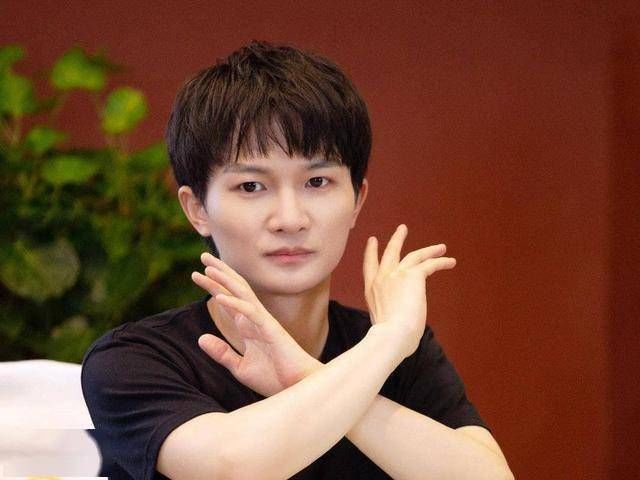 购买版权|《青春环游记》被指抄袭后,疑似工作人员回应:节目组吃了哑巴亏