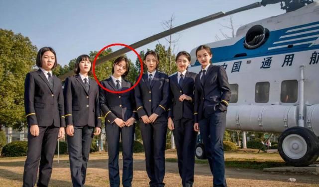  独自|她去可可西里就是为了死？女孩是飞行员专业，曾独自去非洲