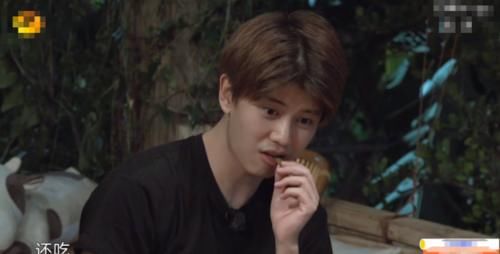  做饭|《向往4》黄磊做饭刚曝造假，毛豆也能凭空出现？网友：真当我傻！