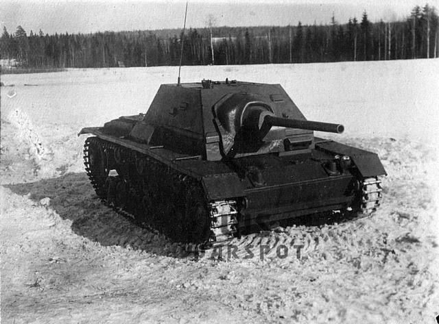  红军|战车溯源：红军巧手改造“苏德混血”的突击炮