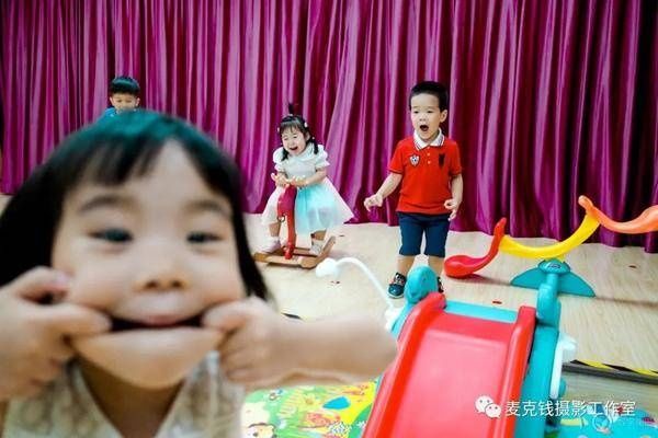  理光|从＂新天地＂到＂新世界＂ 理光 GR3 的街头日记