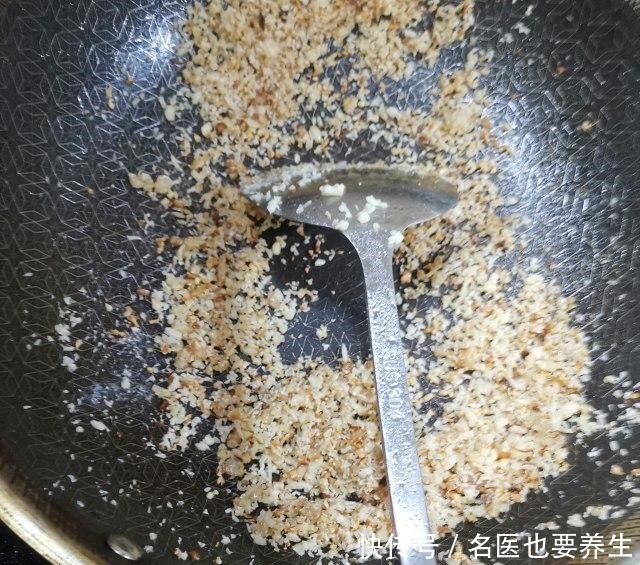 好吃|避风塘炒虾，好吃到连渣都不想剩