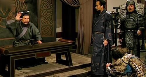 诸曹|诸曹夏侯偷笑，张郃许褚想哭：不管张飞有没有喝酒，都别去招惹他