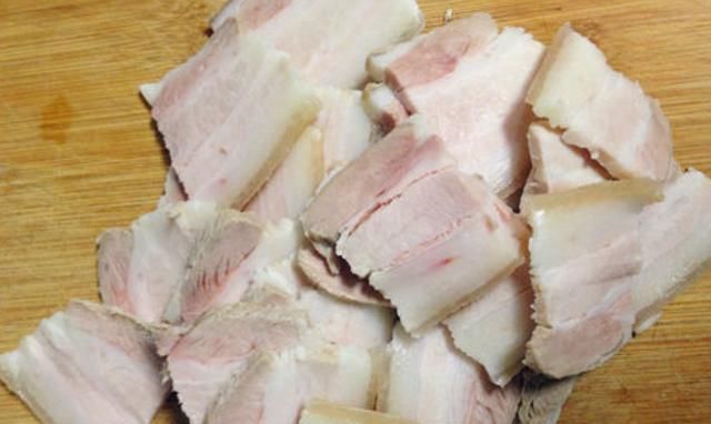  不腥|不管炒什么肉，别再加淀粉！大厨教你3招，肉质嫩滑入味，还不腥