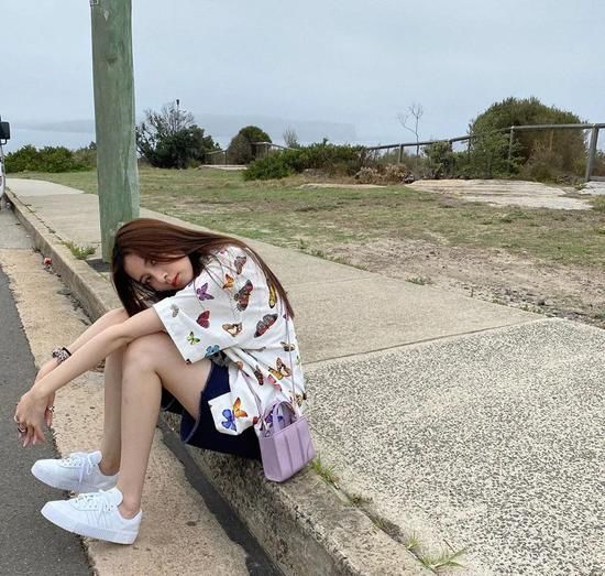  模板|“中国泫雅”火上热搜 宋妍霏才是白富美终极穿搭模板