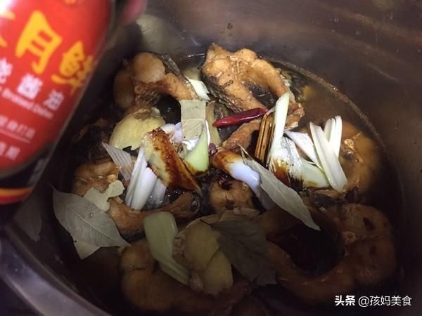  骨头|入秋之后，吃鸡吃鸭不如吃这鱼，酥到骨头一起吃，越嚼越香越想吃