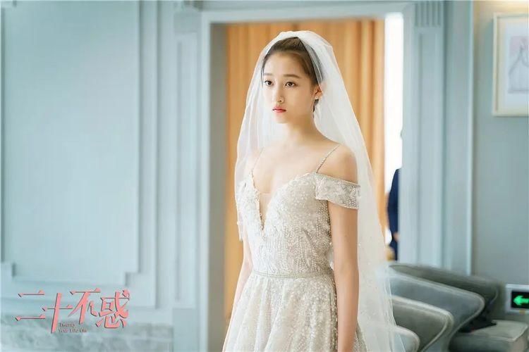  热度|电视剧全网热度榜Top5：《战毒》无缘前三，《三十而已》只能第二