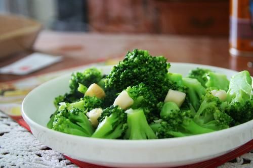 下入|地三鲜、炸萝卜丸子、丸子冬瓜汤、苦瓜肉丝等十道精选家常菜做法