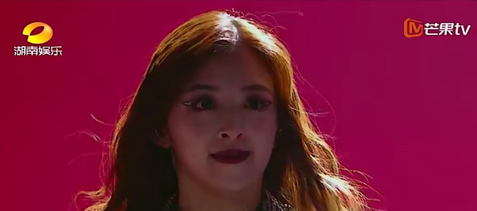  姐姐|复活换位赛: 21位姐姐只有4位全开麦, 张含韵输得很漂亮!