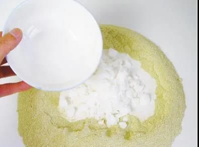  松软|不用烤箱做绿豆糕, 松软细腻, 清香解暑, 蒸熟就可以上桌