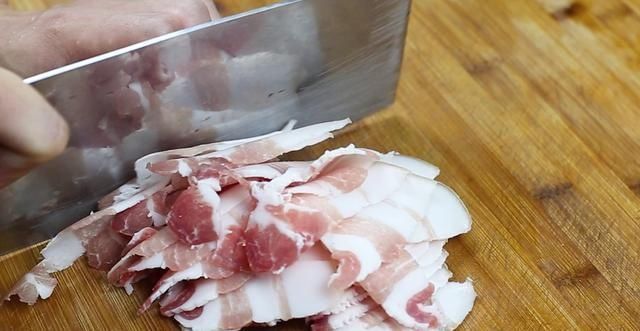 不脆|饭店的花菜为啥那么好吃？大厨告诉你秘诀，要不然花菜不脆也不香