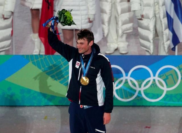  驾车|奥运会两金得主驾车超速，又被查出吸毒，曾因肇事逃逸入狱